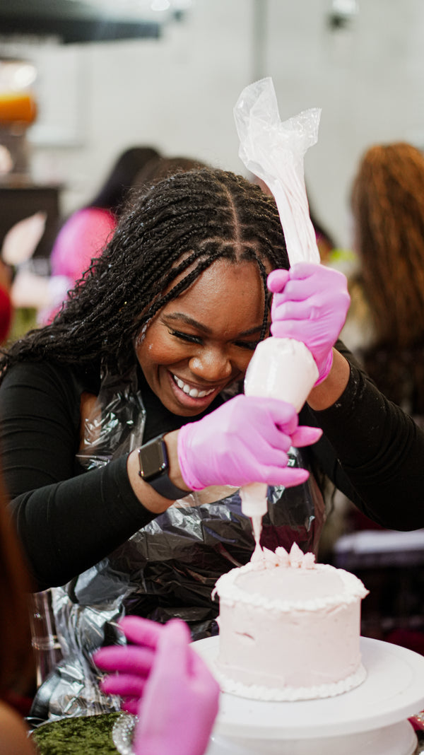 Beginner Cake Decorating